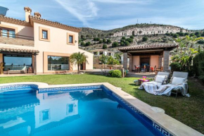 LXR Stunning Villa Stunning Views Villa 4Hab.